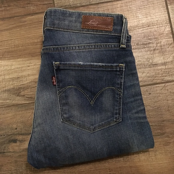 Levi “Demi curve” skinny jeans - Picture 3 of 6